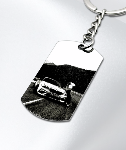 Breloc cu Poza Voastră™ - Personalizat și Fotogravat în Oțel
