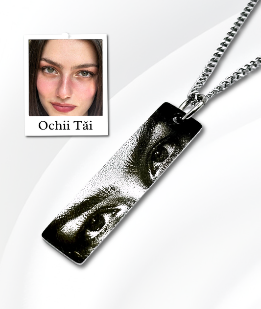 Lănțișor cu Ochii Tăi™ - Personalizat și Fotogravat în Oțel