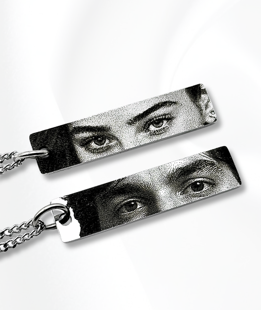 Lănțișor cu Ochii Tăi™ - Personalizat și Fotogravat în Oțel