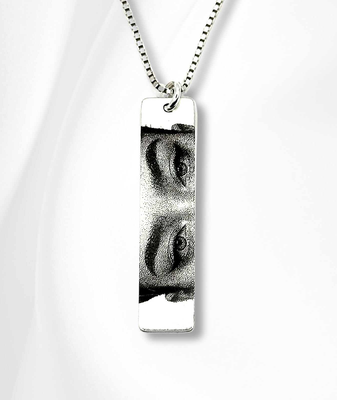 Lănțișor Argint Personalizat Realist - Ochii Tăi™