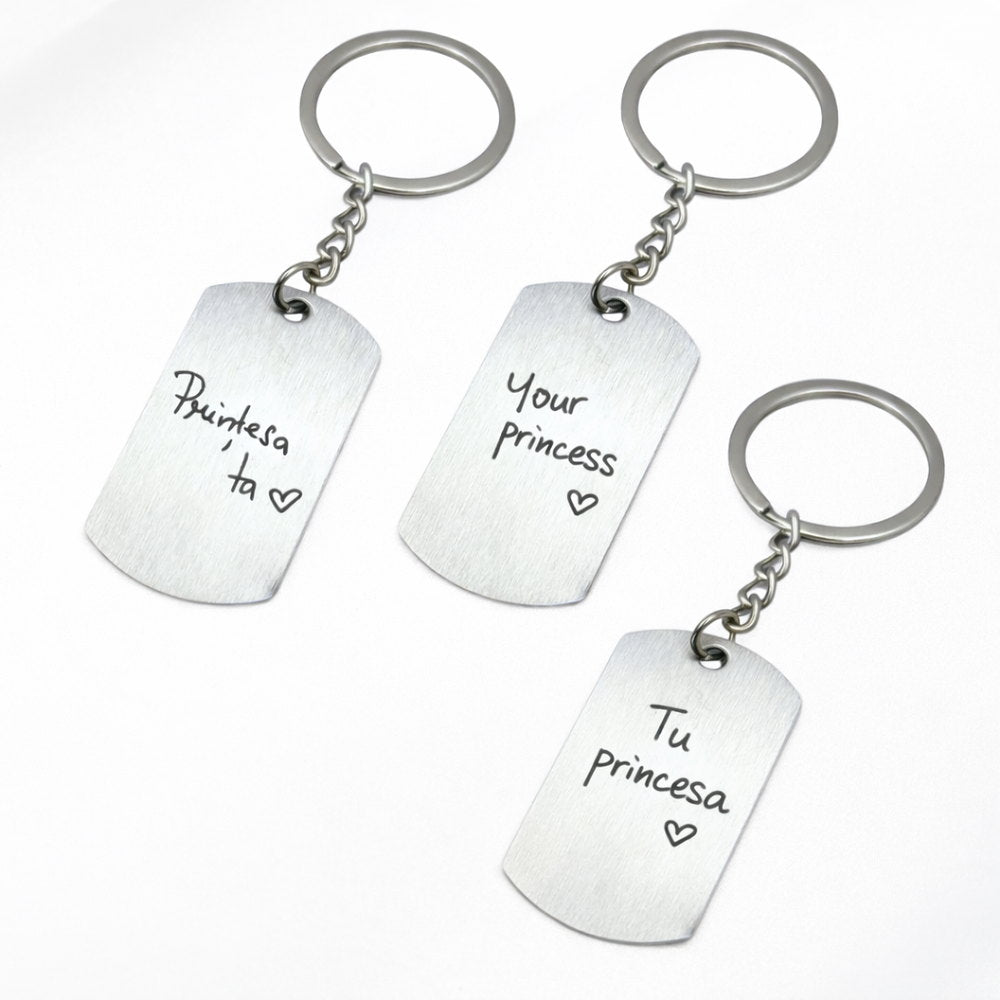 Breloc Kiss Mare - Gravat – cadou personalizat gravat